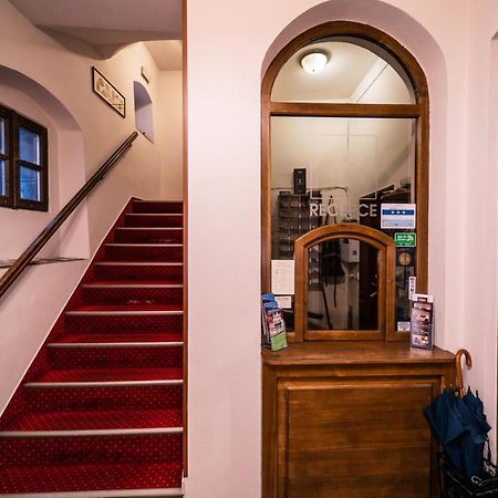 Hotel Koruna ปราฮากิเต ภายนอก รูปภาพ